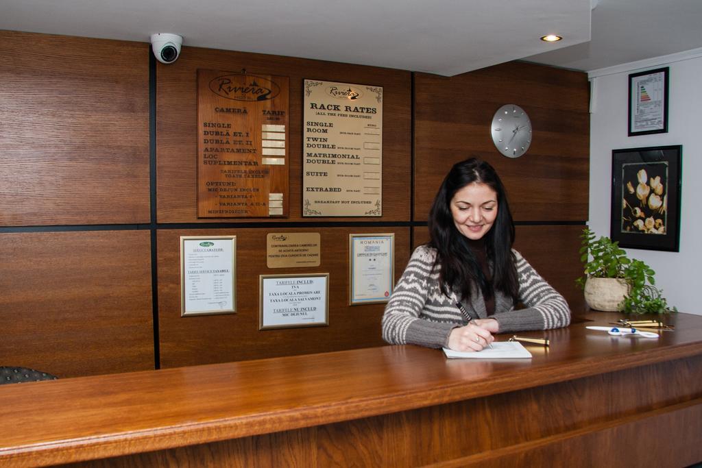 Hotel Riviera Sinaia Exterior photo